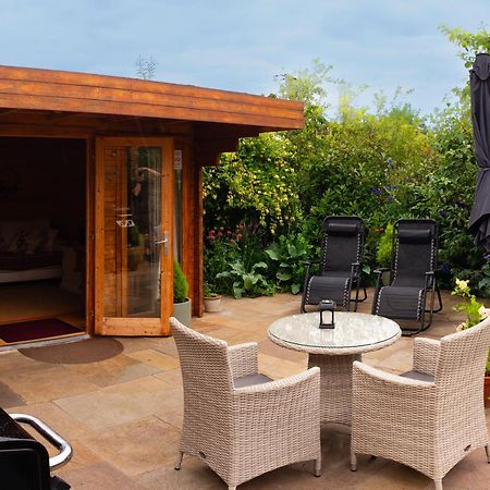 Vila Moors Wood Relaxing ,Tranquil Retreat With Hot Tub Chippenham  Exteriér fotografie