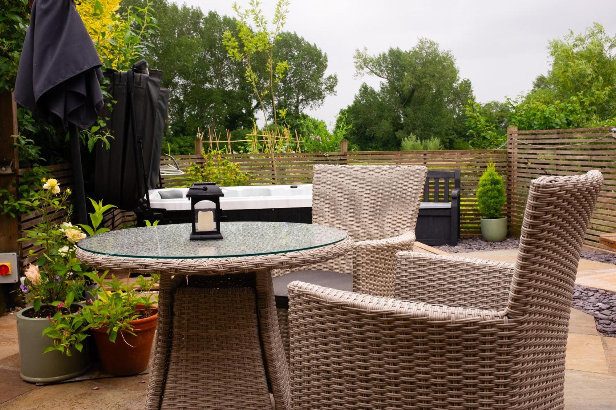 Vila Moors Wood Relaxing ,Tranquil Retreat With Hot Tub Chippenham  Exteriér fotografie